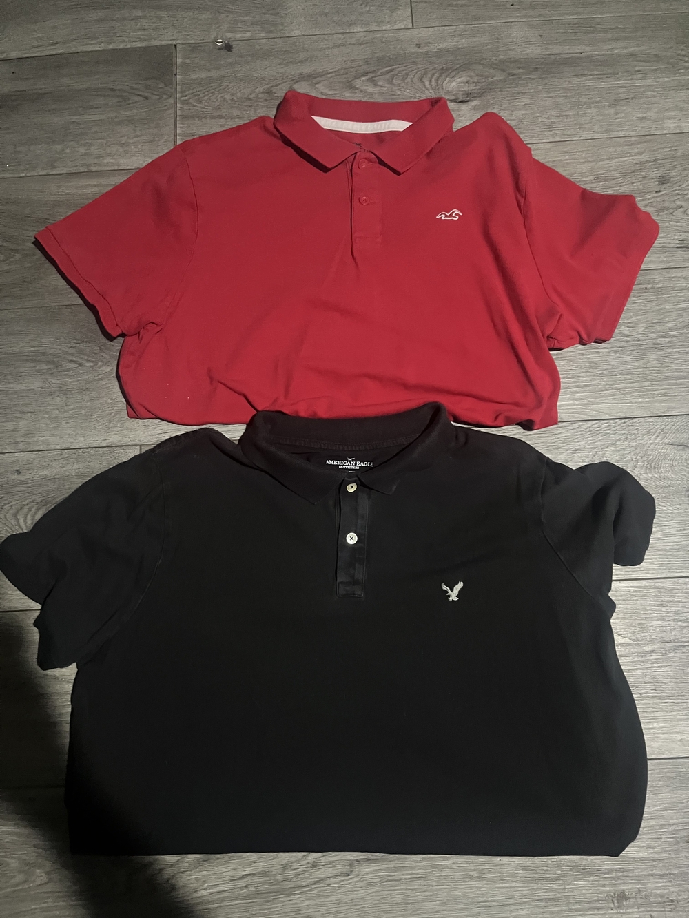Hollister Men’s Polo Set - Red and Black